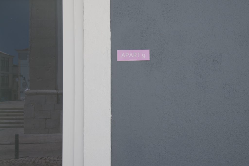 apart9_8